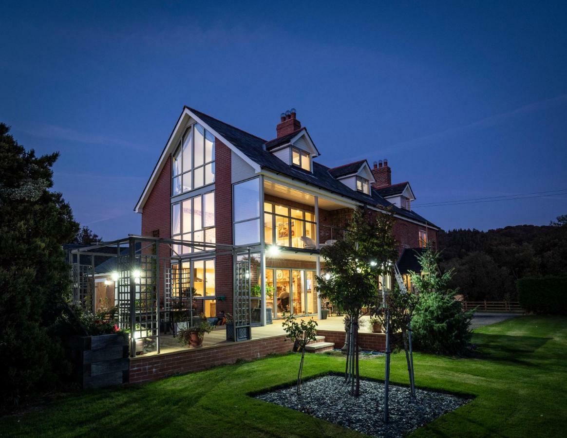 Rhyd Lydan Bed and Breakfast Newtown  Eksteriør billede